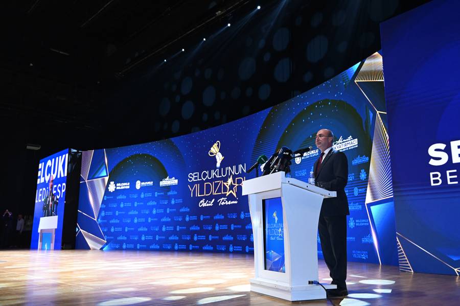 Selçuklu’nun başarısı salona sığmadı 7